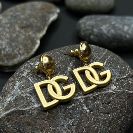 حلق دولتشي اند غابانا