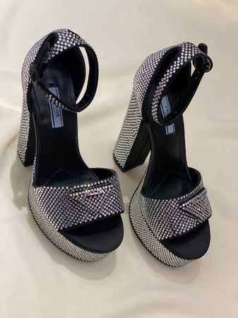 كعب عالي سهرات