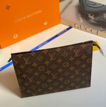 باوتش لويس فيتون