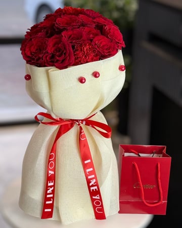 باقة ورد & خاتم كارتير