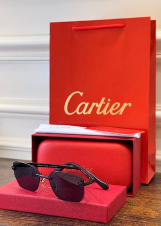 نظارة كارتير مع الملحقات