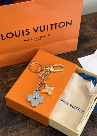 ميداليه مفاتيح