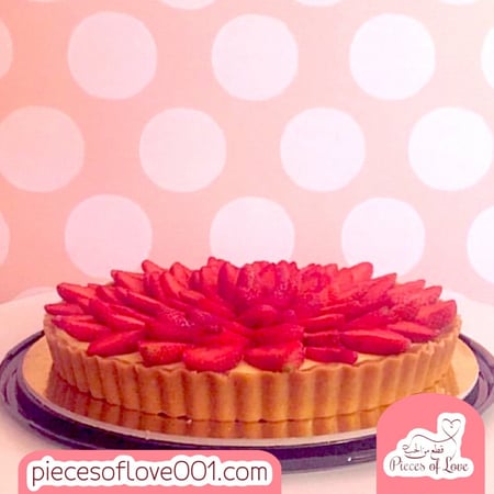 تارت الفراولة وسط