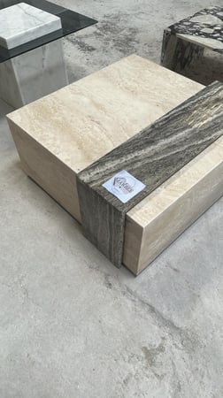 طاوله رخام بوكس بحزام سلفر