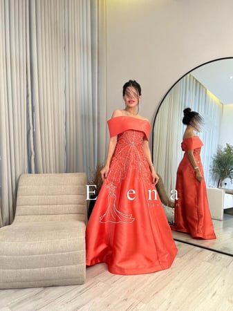 فستان إليزا