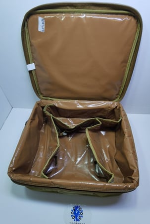 شنطة عزبة رحلات - متجر العجيب والغريب