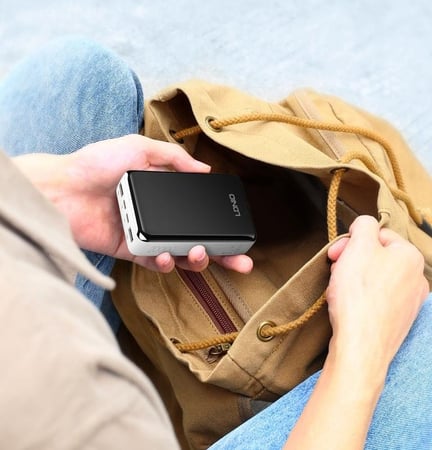 باور بانك قوي لاسلكي