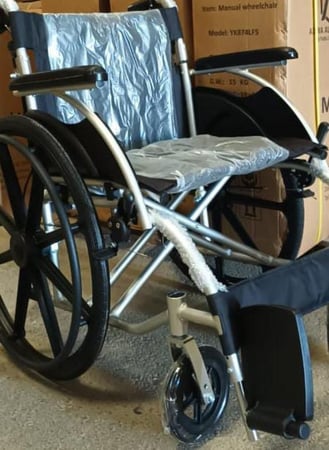 كرسي متحرك المونيوم ADWA 874LJF-51 مقاس 20 انش