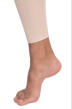 مشد VB Comfort ما بعد عملية شفط دهون البطن والأرداف ومنطقة الحوض والوركين والفخذين والركبتين والساقين