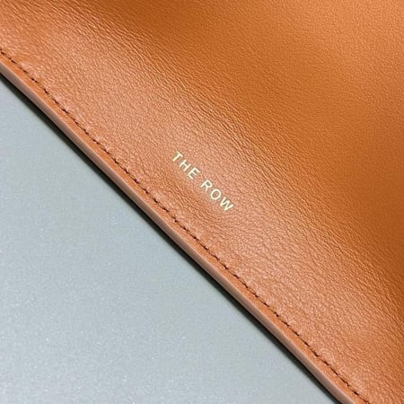 حقيبة-ذا روو