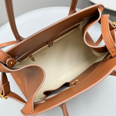 حقيبة-ذا روو