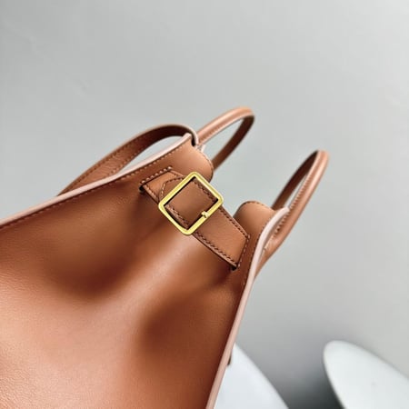 حقيبة-ذا روو