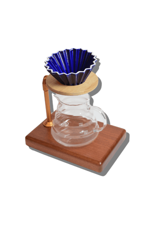 قاعدة خشبية لتقطير القهوة