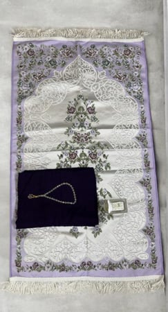 اطقم سجادات لون بنفسجي