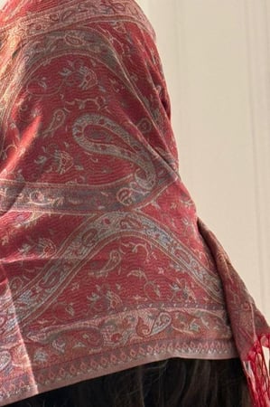 شال كشميري - أحمر