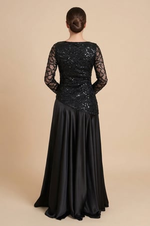 فستان سهرة طويل أسود مطرز ترتر