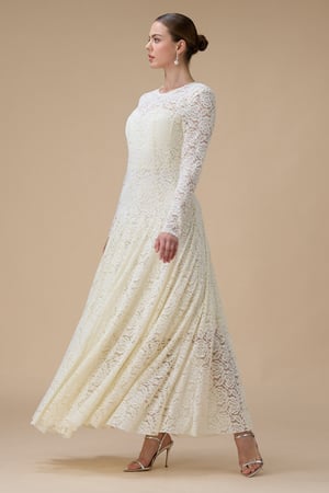 فستان دانتيل سكري طويل بأكمام كاملة