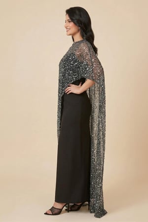 فستان طويل اسود لامع بكاب مطرز