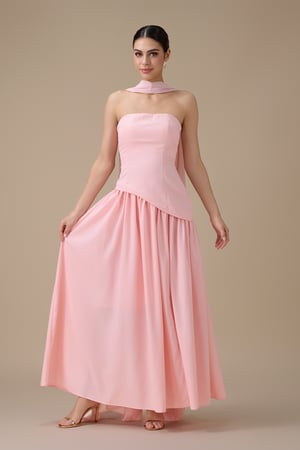 فستان طويل وردي مع شال أنيق