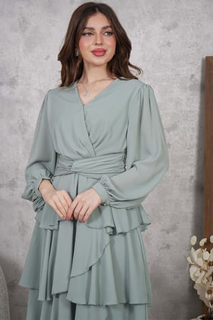 فستان ماكسي أنيق بطبقات لون سماوي