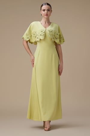 فستان طويل اخضر ليموني بتطريزات زهرية
