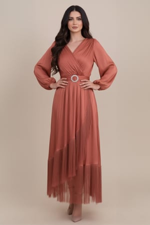 فستان ساتان لامع باطراف هدب لون طوبي