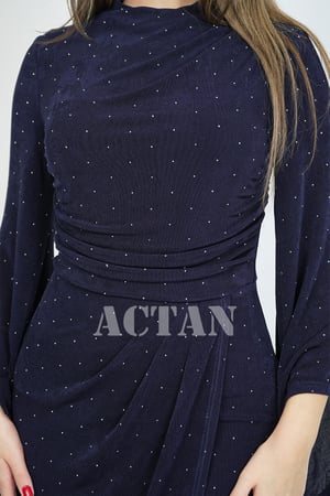 فستان درابية ضيق مزين بفصوص لون كحلي