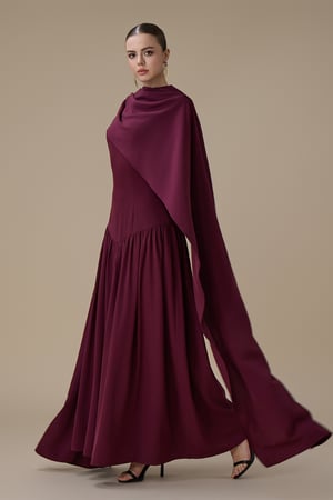 فستان برغندي طويل مع كاب جانبي