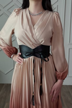 فستان بليسيه مموج اللون بحزام لون كوفي