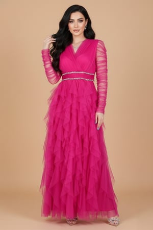 فستان سهره بطبقات كشكش مطرز الخصر لون فوشي