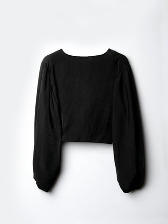 بلوزة كارينا