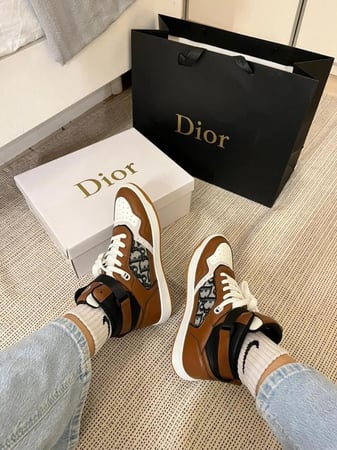 حذاء ديور نسائي Dior