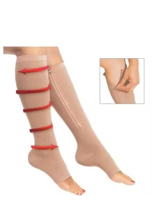 زوج من الجوارب لعلاج دوالي الساقين