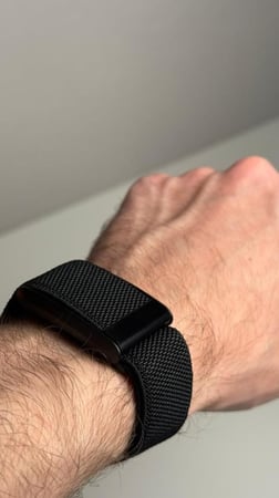 سوار تراكليت الذكي Tracklet smart band