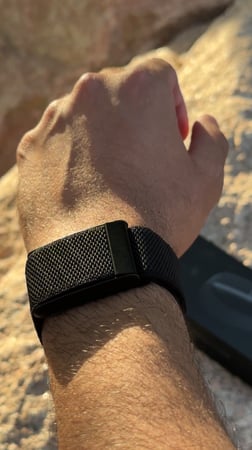 سوار تراكليت الذكي Tracklet smart band