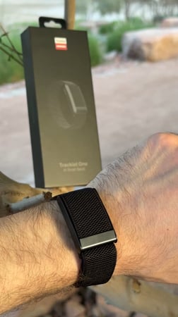 سوار تراكليت الذكي Tracklet smart band