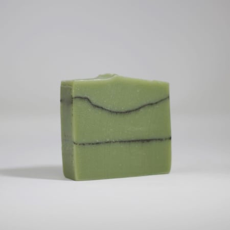 صابون طبيعي للبشرة الدهنية