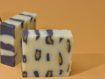 صابون طبيعي للوجه