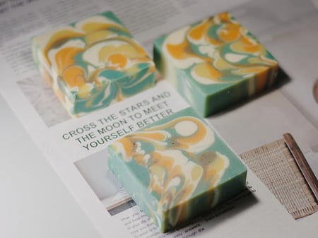 صابون طبيعي للجسم