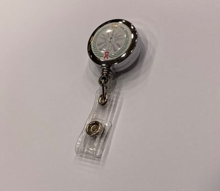 تعليقة دائري فضي بلاستيك 25 مل