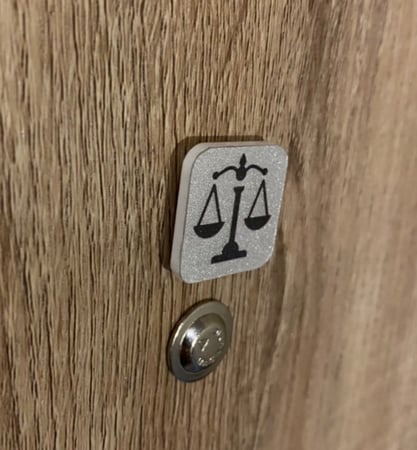 بروش اكرليك مربع مغناطيس 2،5 سم في 2،5 سم