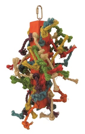 طيور لعبه ملونة مصنوعة من حبال معقودة وكتلة خشبية للطيور