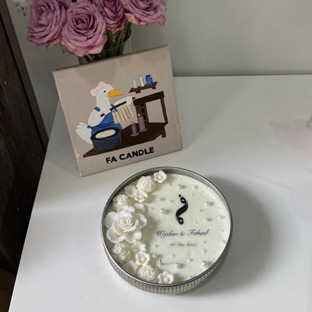 شمعة استقبال حجم صغير