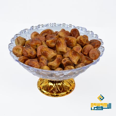 تمر سكري القصيم  1كيلو  (77)