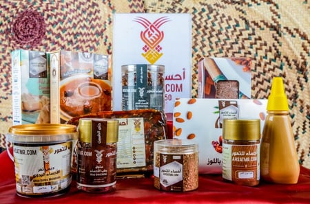 Ahsa gift products of dates and Hasawi red rice