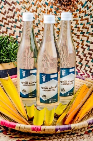 ماء لقاح نخيل