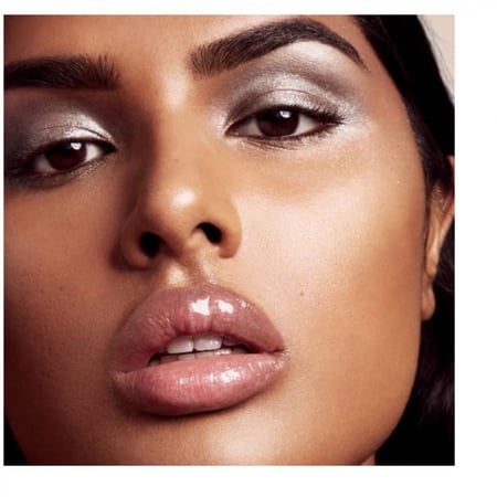 Fenty beauty  Fussy gloss bomb heat universal lip luminizer plumper