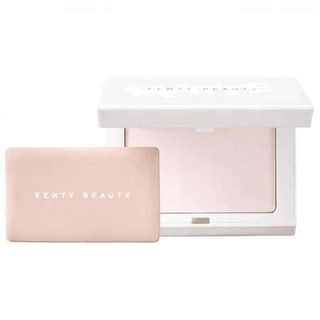 Fenty beauty  بودره شفافه مضغوطه من فنتي بيوتي