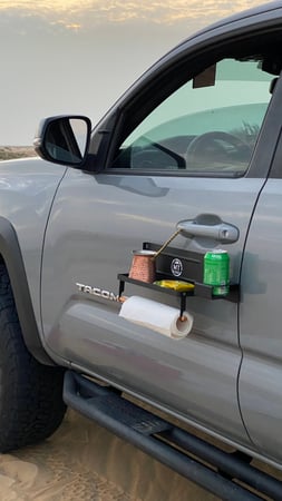 رف خدمات مغناطيسي