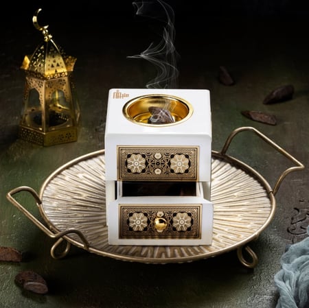 المبخرة الكلاسكية (أبيض)